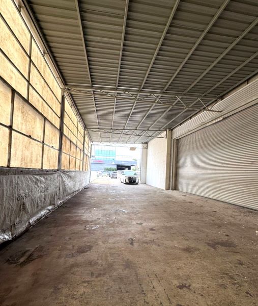 Bangi Industrial Estate - Semi-d Factory for rent