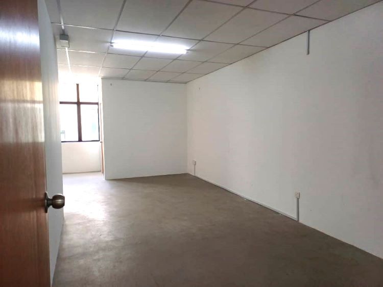 16 Sierra Zentrol 1 - Shop office for sale in Puchong