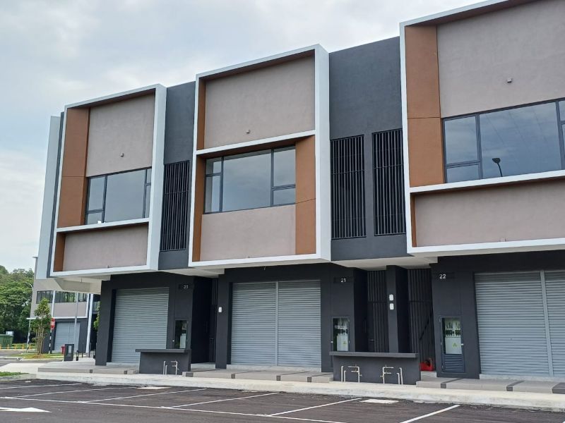 Jade Square 2 - the commercial phase within the Jade Hills Kajang